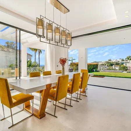Serena Villa *