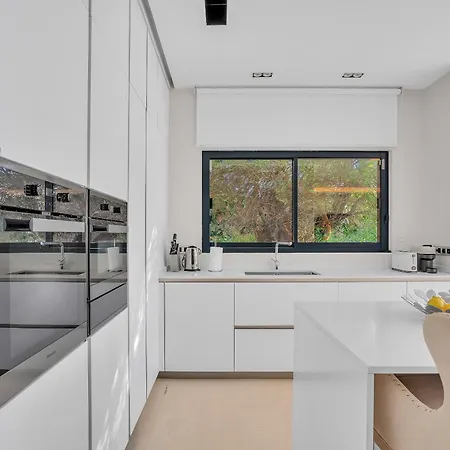 Serena וילה אסטפונה