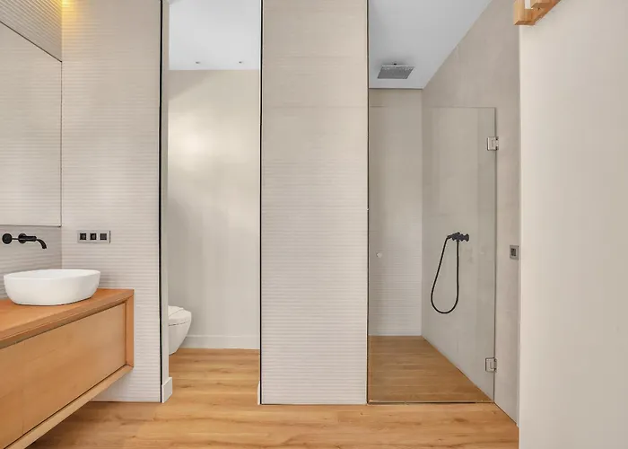 Serena By Finest * Estepona