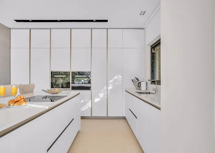 Serena By Finest * Estepona