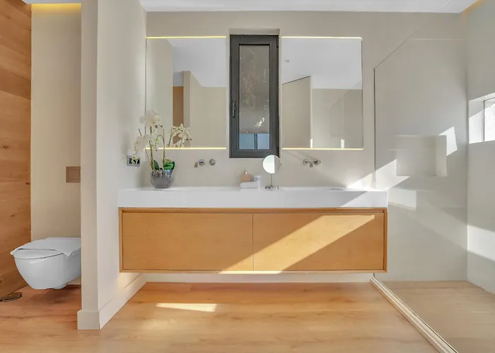 Serena By Finest * 에스테포나