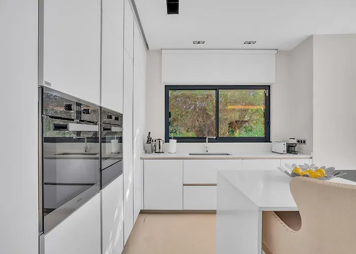 Serena By Finest 빌라 에스테포나