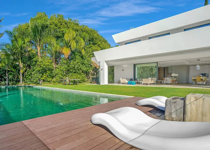 Serena By Finest Villa