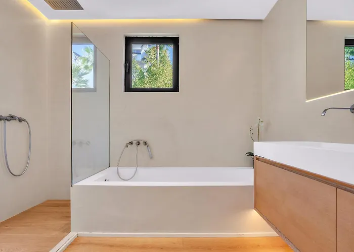 Serena By Finest エステポナ