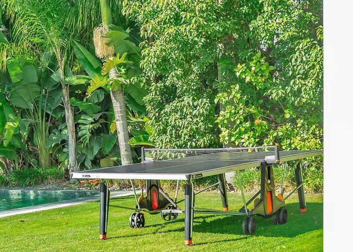 ヴィラ Serena By Finest エステポナ