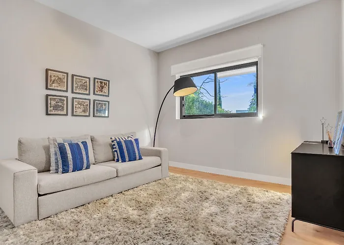 ヴィラ Serena By Finest